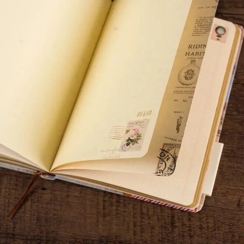 Carnet “Affiches d’Antan” – Notebook Vintage au Charme Rétro